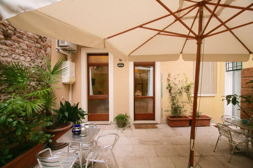 Apartamento Cortiletto Verona Habitación foto